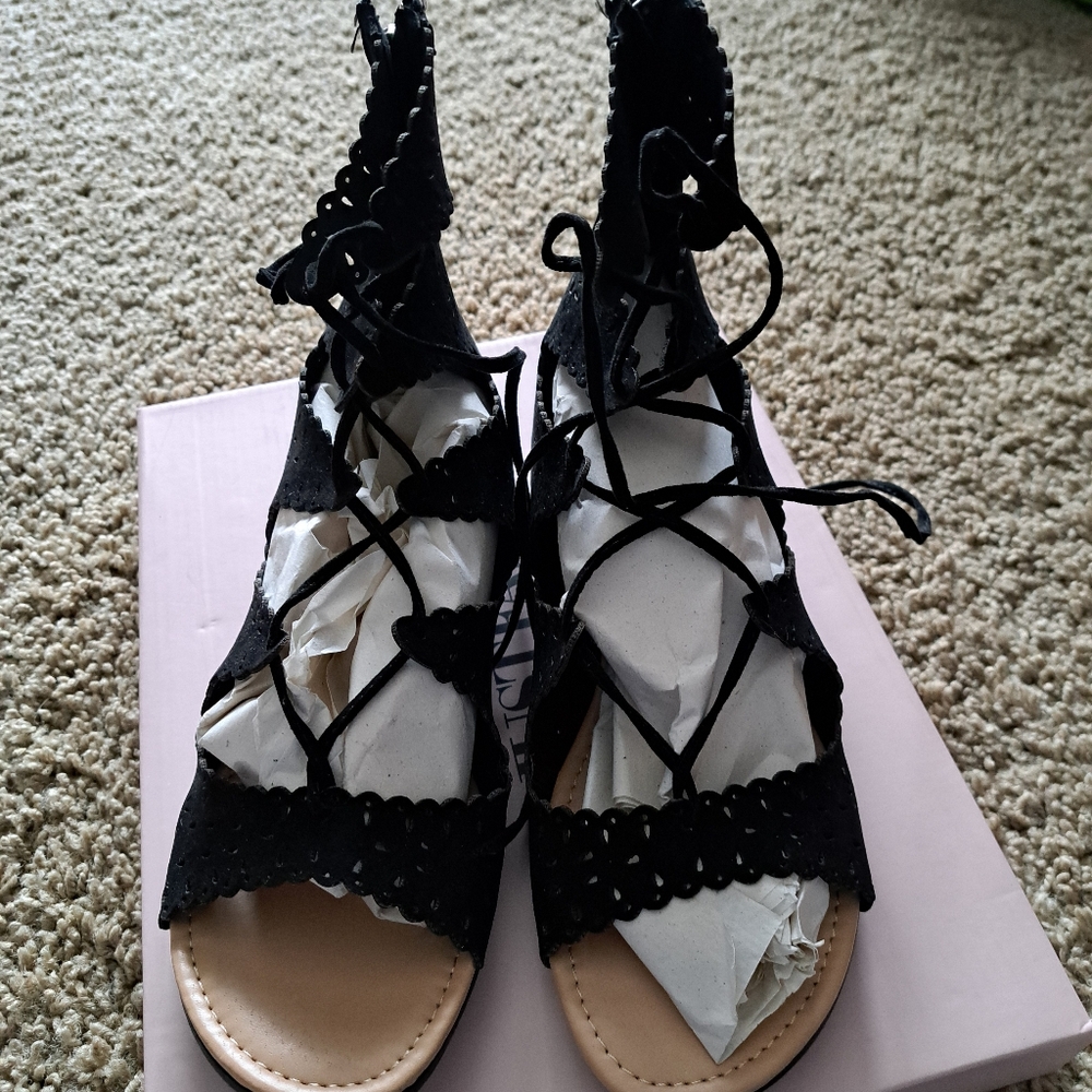 Just Fab Lady's Sandals - Picture 5 of 11